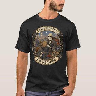 Laat Me Met Rust IK Lees Skelet Zwarte Kat T-shirt