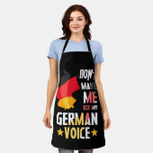 Laat me mijn Duitse stem Duitsland niet gebruiken Schort (Gedragen)