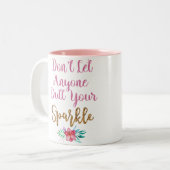 Laat niemand je kleine inspirerende Mok opdoemen (Voorkant links)