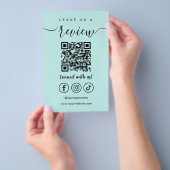 Laat ons een Review QR Code Social Media Logo Flyer (Hand)