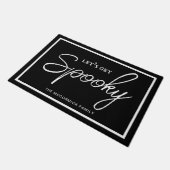 Laat ons Spooky Modern Script Monogram Halloween k Deurmat (Schuin)