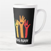 Laat racisme verkeerde hartzanden maken latte mok (Rechts)