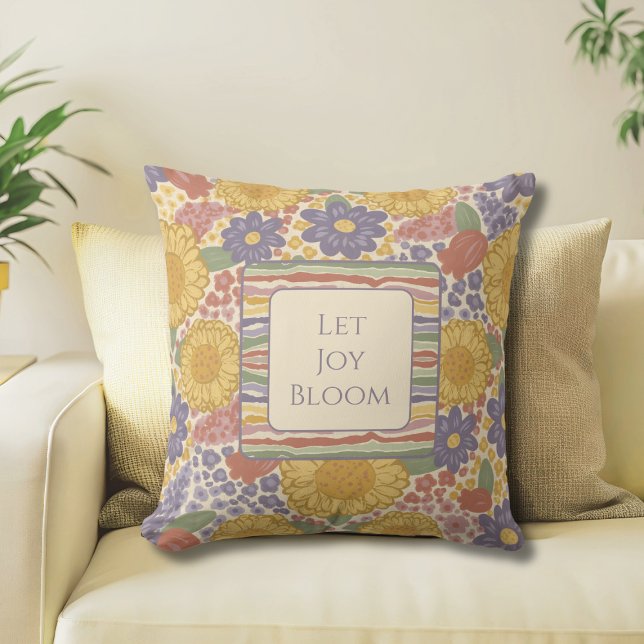 Laat vreugde bloeien omkeerbare kussen (Let Joy Bloom Reversible Throw Pillow – Editable Inspirational Quote – Floral Stripe Cottagecore Dec)