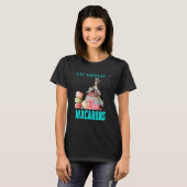 Laat ze Macarons Marie Antoinette Macaron eten T-shirt (Voorkant volledig)