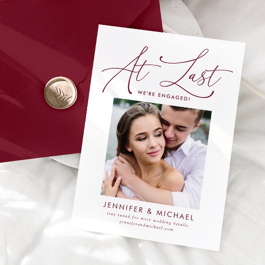 Laatste aankondiging van het Burgundy Photo Verlov