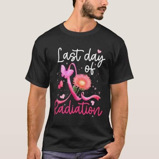Laatste dag van bestraling Floral hart borstkanker T-shirt (Voorkant)