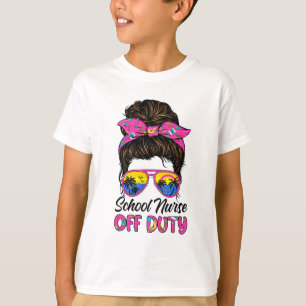Laatste dag van de school verpleegster van dienst t-shirt