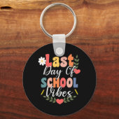 Laatste dag van school vibes voor groovy studenten sleutelhanger (Voorkant)