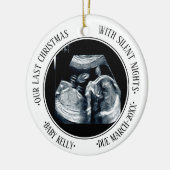Laatste Kerstmis met Silent Nights Zwanger 2023 Keramisch Ornament (Links)