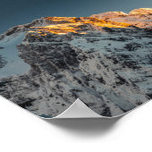 Laatste licht voor zonsondergang op bergen poster (Hoek)