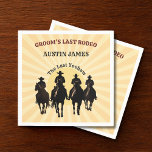Laatste Rodeo Cowboys Sunset Groom's Naam Bachelor Servet<br><div class="desc">Voeg een stoere westerne toets toe aan de vrijgezellenfeesttafel! Deze papieren servetten zijn voorzien van vier cowboysilhouetten die naar voren rijden tegen een gedurfde zonsondergang met kleurrijke strepen, samen met de uitdrukking "Groom's Last Rodeo." Perfect voor het koppelen met bijpassende borden, kopjes en feestdecoratie voor een landelijke verzending. Geweldig voor...</div>