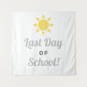 Laatste Schooldag Zon Grijs Geel Wandkleed (Voorkant)