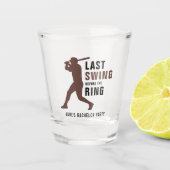 Laatste Swing Voor de Ring Honkbal Bachelor Party Shot Glas (Voorkant)
