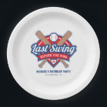 Laatste swing voor de ring honkbal vrijgezellenfee papieren bordje<br><div class="desc">Dit papieren bord is de perfecte aanvulling op een "Last Swing Before the Ring" honkbalkookplaat of bumperkleverpartij. Voeg onderaan je evenementennaam en -locatie toe,  samen met het jaar of nummer van je keuze in de logo.</div>