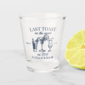 Laatste toast op de kust strand vrijgezellenfeest shot glas (Voorkant)