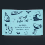 Laatste toast op de kust strand vrijgezellenfeest spandoek<br><div class="desc">Maak een plons op uw aanstaande vrijgezellenfeest met dit prachtige strand vrijgezellenfeest ontwerp. Of u nu een strandreis, een meisjesvakantie of een verloving voor beste vrienden viert, dit aangepaste strandvrijgezellenfeestontwerp is de perfecte aanvulling op uw onvergetelijke uitje. Voeg een persoonlijk tintje toe aan uw vrijgezellenfeestdecoratie met aangepaste naam, locatie en...</div>