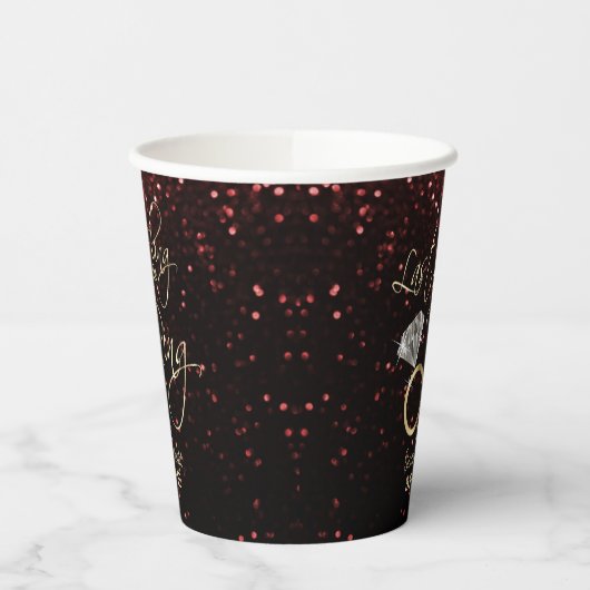 Laatste vlucht voor het ringbandje - Rood Papieren Bekers (Links)