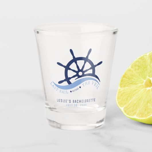 Laatste zeiltocht voor de sluier helm vrijgezellen shot glas (Voorkant)