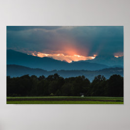 Laatste zonnestralen vóór zonsondergang poster