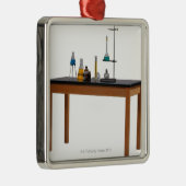 Lab-tabel met chemicaliën metalen ornament (Rechts)