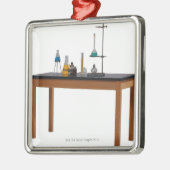 Lab-tabel met chemicaliën metalen ornament (Links)