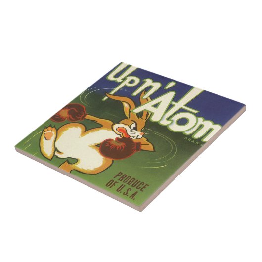  label Art boxing Rabbit, boven op Atom Carrots Tegeltje (Zijkant)