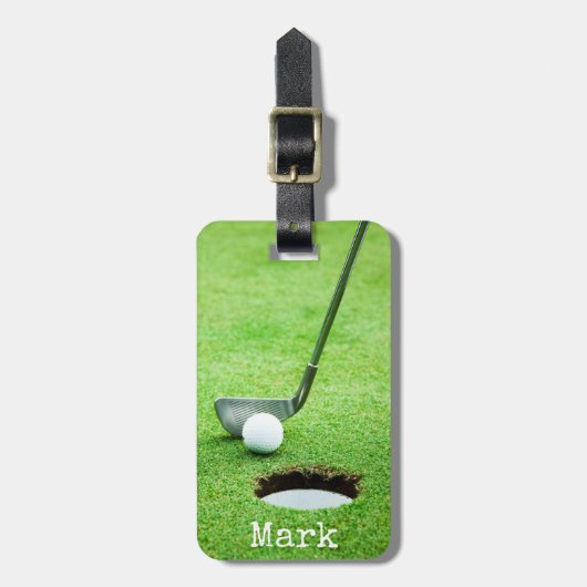 Label met golfbal in een gat bagagelabel (Voorkant verticaal)