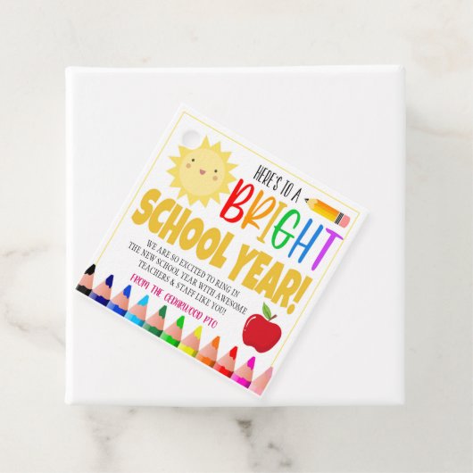 Label voor cadeautjes op school (In situ)