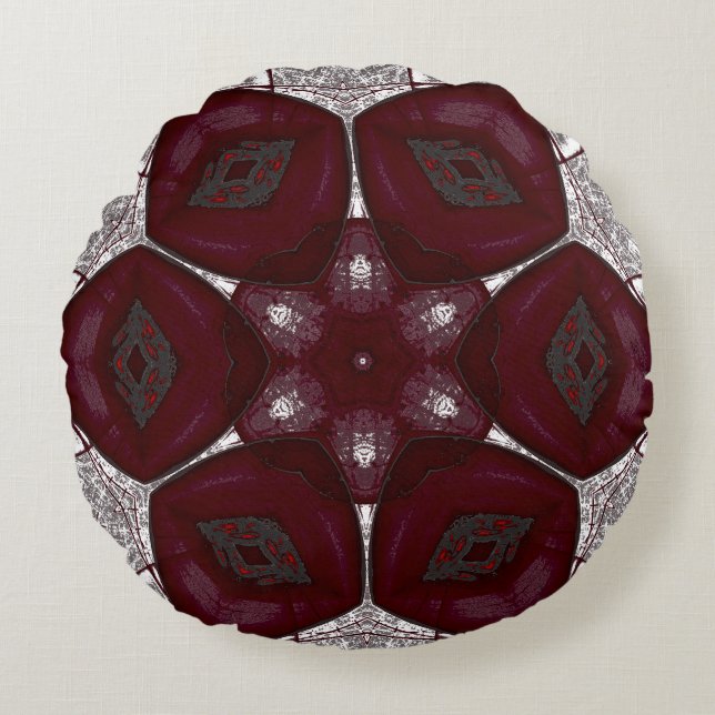 Labia Fluer Prem Mandal Rond Kussen (Voorkant)