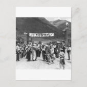 Labor Day Clowns, 1940 Briefkaart (Voorkant)