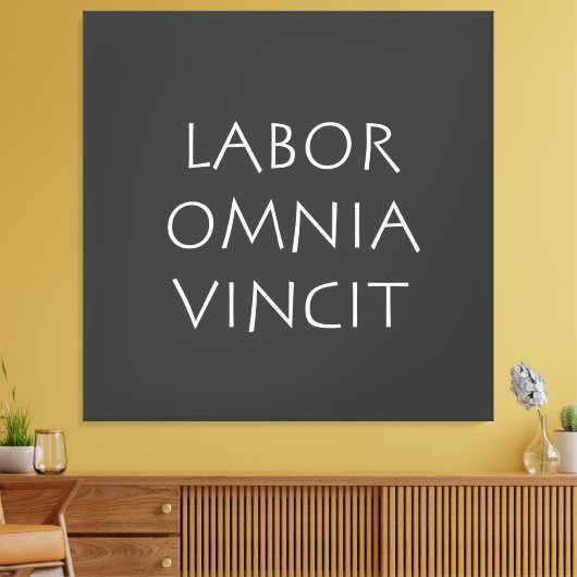 Labor omnia vincit canvas afdruk (Insitu (Woonkamer))