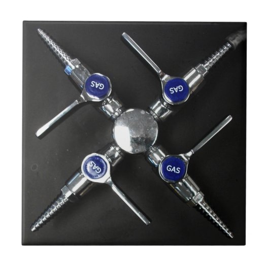 Laboratoriumgaskleppen op de laboratoriumbank tegeltje (Voorkant)