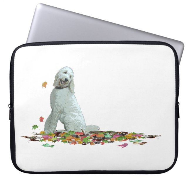 Labradoedle Dog in Leaves Laptop Sleeve (Voorkant)
