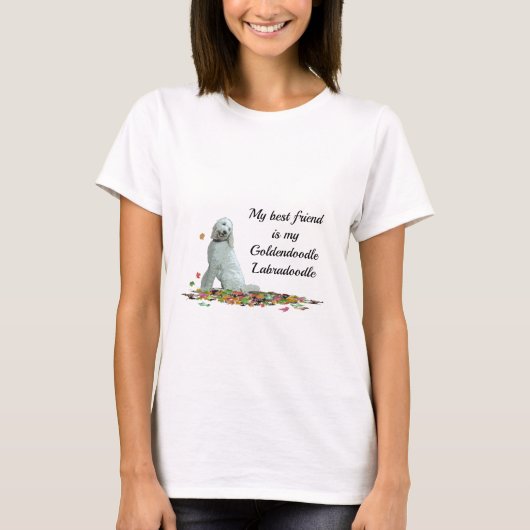 Labradoedle Dog in Leaves Women's T-Shirt (Voorkant)