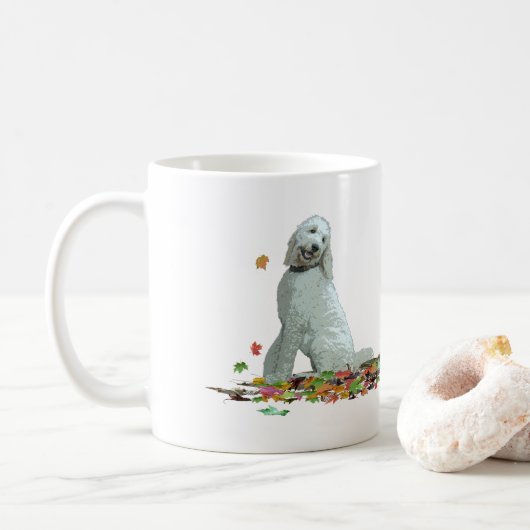Labradoodle Dog in Leaves Coffee Mok (Met donut)