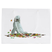 Labradoodle Dog in Leaves Gift Bag Groot Cadeauzakje (Achterkant)
