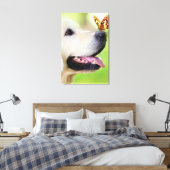 Labrador And Butterfly Throw Pillow Canvas Afdruk (Insitu (Slaapkamer))