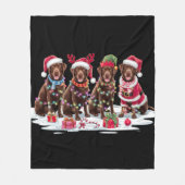Labrador chocolade Santa hat gewei elf Kerstmis Fleece Deken (Voorkant)