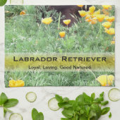 Labrador Dog in California Poppy Patch Photography Theedoek (Gevouwen)