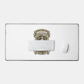 Labrador Lady Dog Crown Shield_1 Bureaumat (Keyboard & Muis)