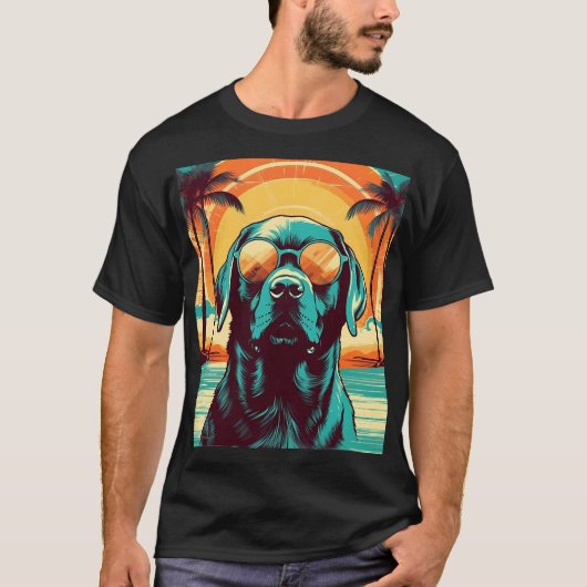 Labrador met zonnebril op een tropisch strand t-shirt (Voorkant)