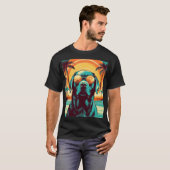 Labrador met zonnebril op een tropisch strand t-shirt (Voorkant volledig)
