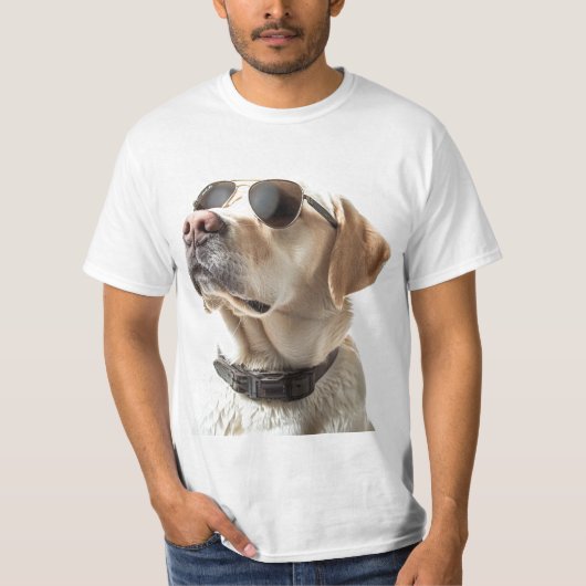 Labrador met zonnebril t-shirt (Voorkant)