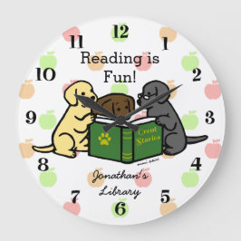 Labrador Puppies Reading Cartoon Grote Klok