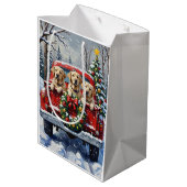 Labrador Retriever Christmas Red Truck Holiday Medium Cadeauzakje (Achterkant Gekanteld)