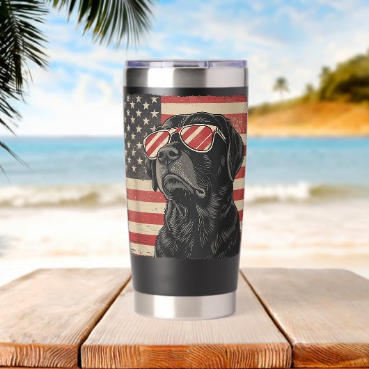 Labrador Retriever Dog Patriotic 4th of July Men W Geïsoleerde Drinkbeker (Strand (Gedraaid)  )