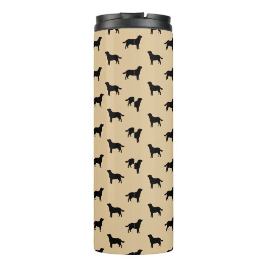 Labrador Retriever Dog Silhouettes Pattern beige Thermosbeker (Achterkant)
