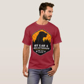 Labrador Retriever Hiking Tshirt for Lab Lovers (Voorkant volledig)