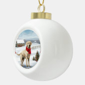 Labrador Retriever Hond in Sneeuw Kerstmis Keramische Bal Ornament (Rechts)