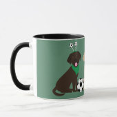 Labrador Retriever Honden Spelen Voetbal Mok (Links)